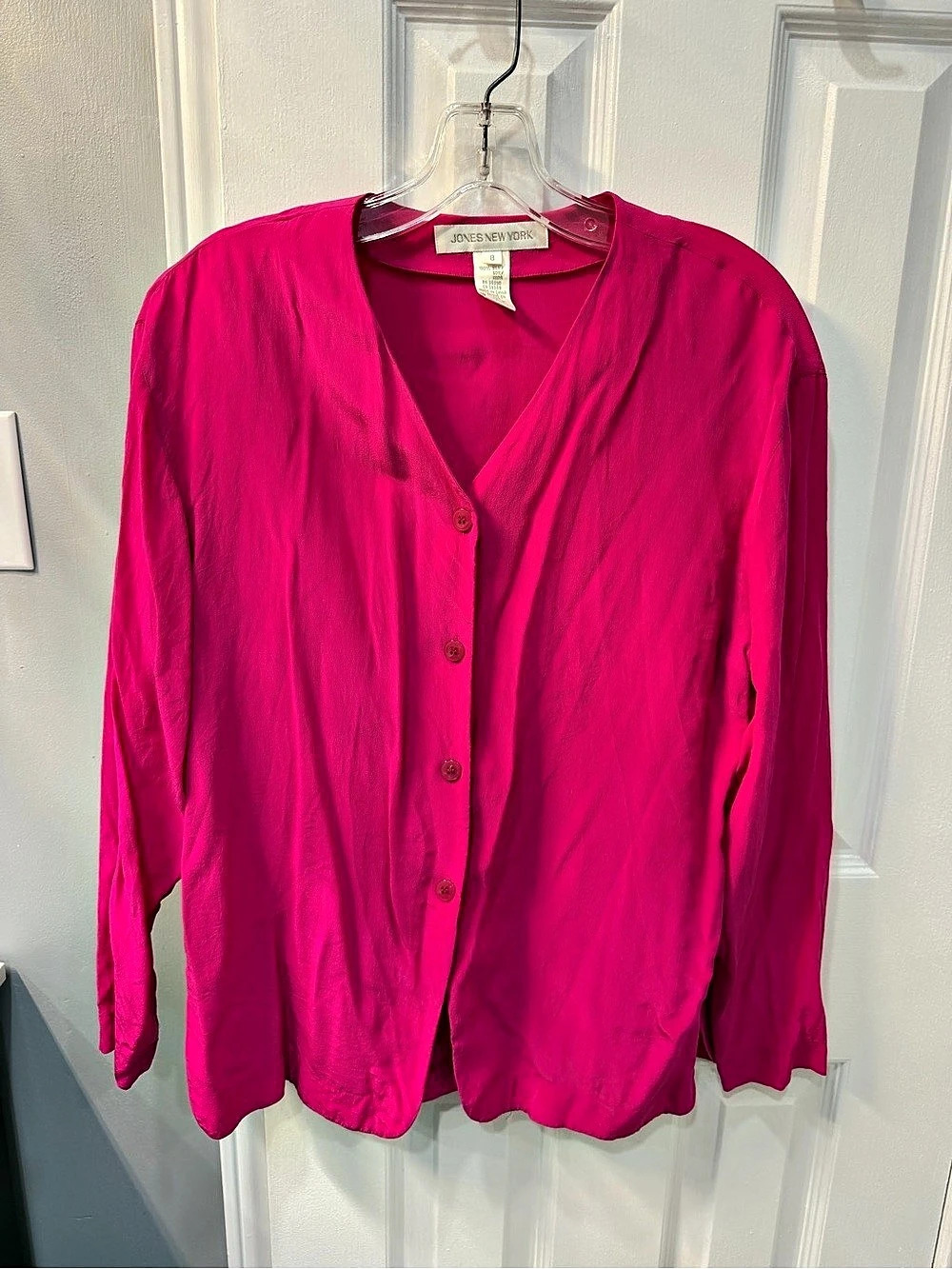 VINTAGE Jones New York Silk Blouse in Pink Size 8 Like New